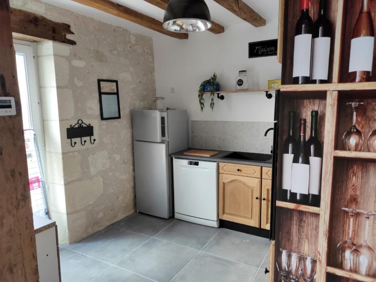 Maison De Charme Ligueil 外观 照片
